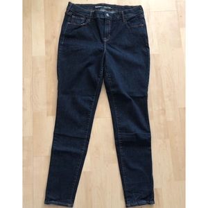 Old Navy Rockstar Jegging